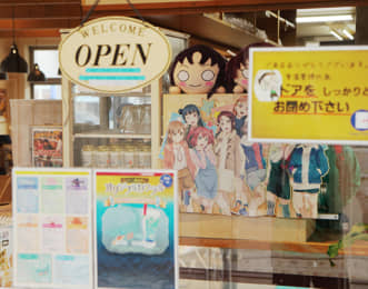 ラブライブ　店舗内の飾り