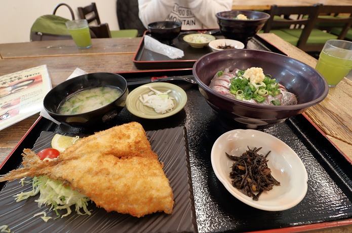 いけすや　アジフライ