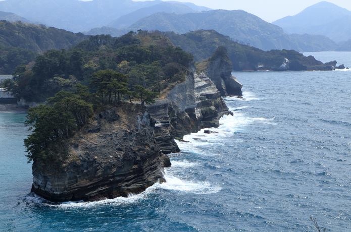 堂ヶ島　蛇島