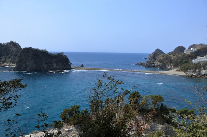 三四郎島のトンボロ現象