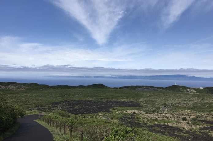 三原山　表砂漠