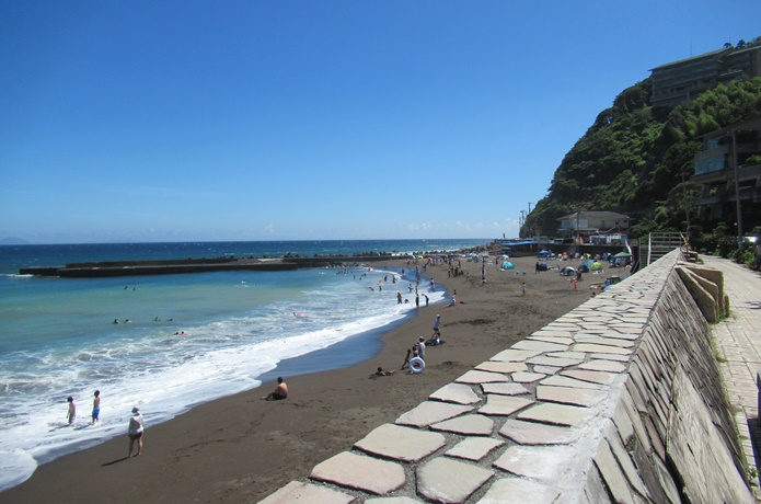 熱川海水浴場　熱川YOU湯ビーチ