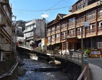熱川温泉　街並み