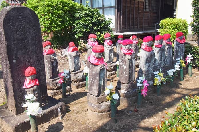 箱根旧街道　六地蔵