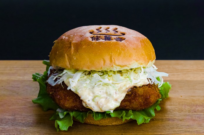 あまかつバーガー