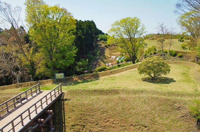 山中城　二の丸へ渡る橋