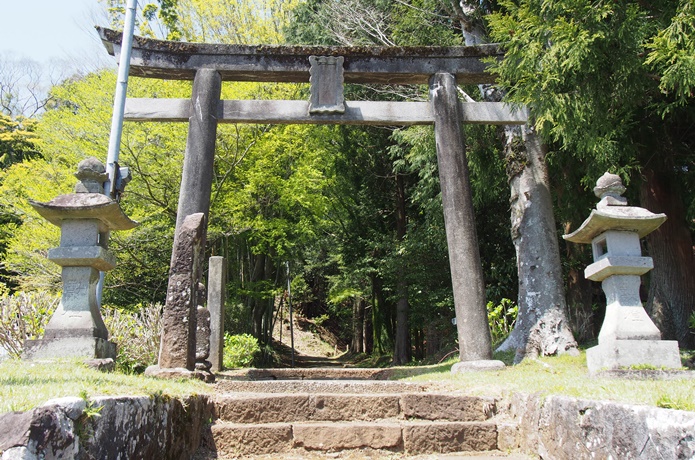 山中城跡　鳥居
