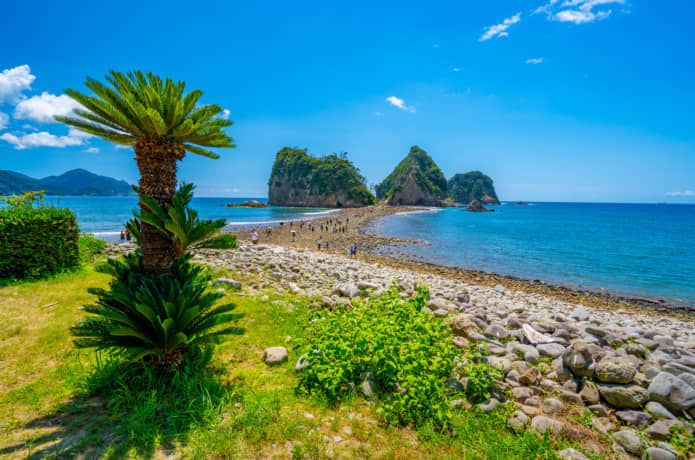 堂ヶ島　三四郎島