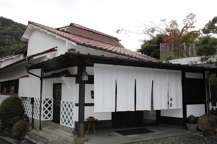 天城湯ヶ島温泉　白壁