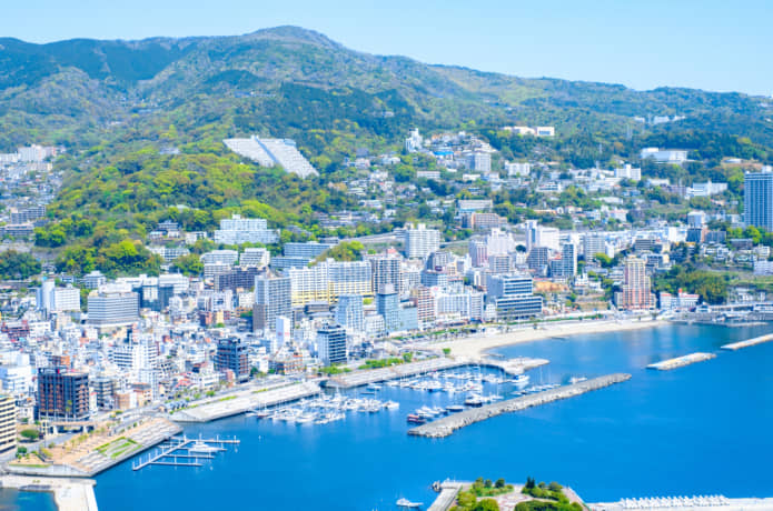 熱海の町