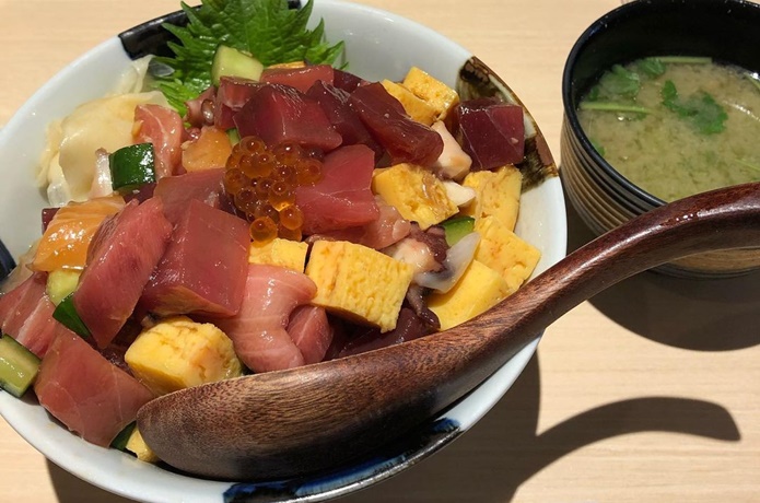沼津　山正丼
