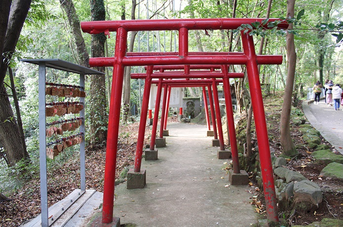 湯河原　狸福神社