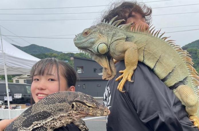 ふれあいコーナーの爬虫類